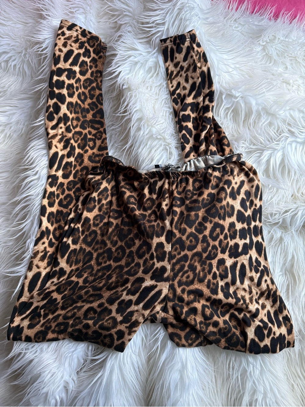 Fashion Nova Leopard Print Scrunch Leggings